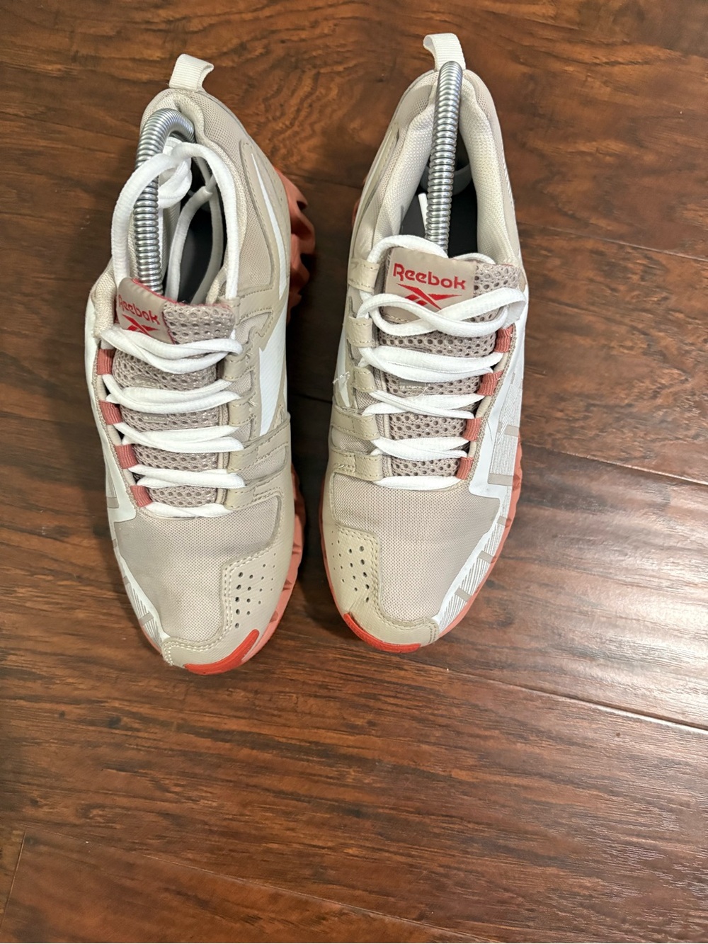 Reebok Womens Zigwild TR6 Zig Tech Trail Running Shoe Beige/Coral Size 7